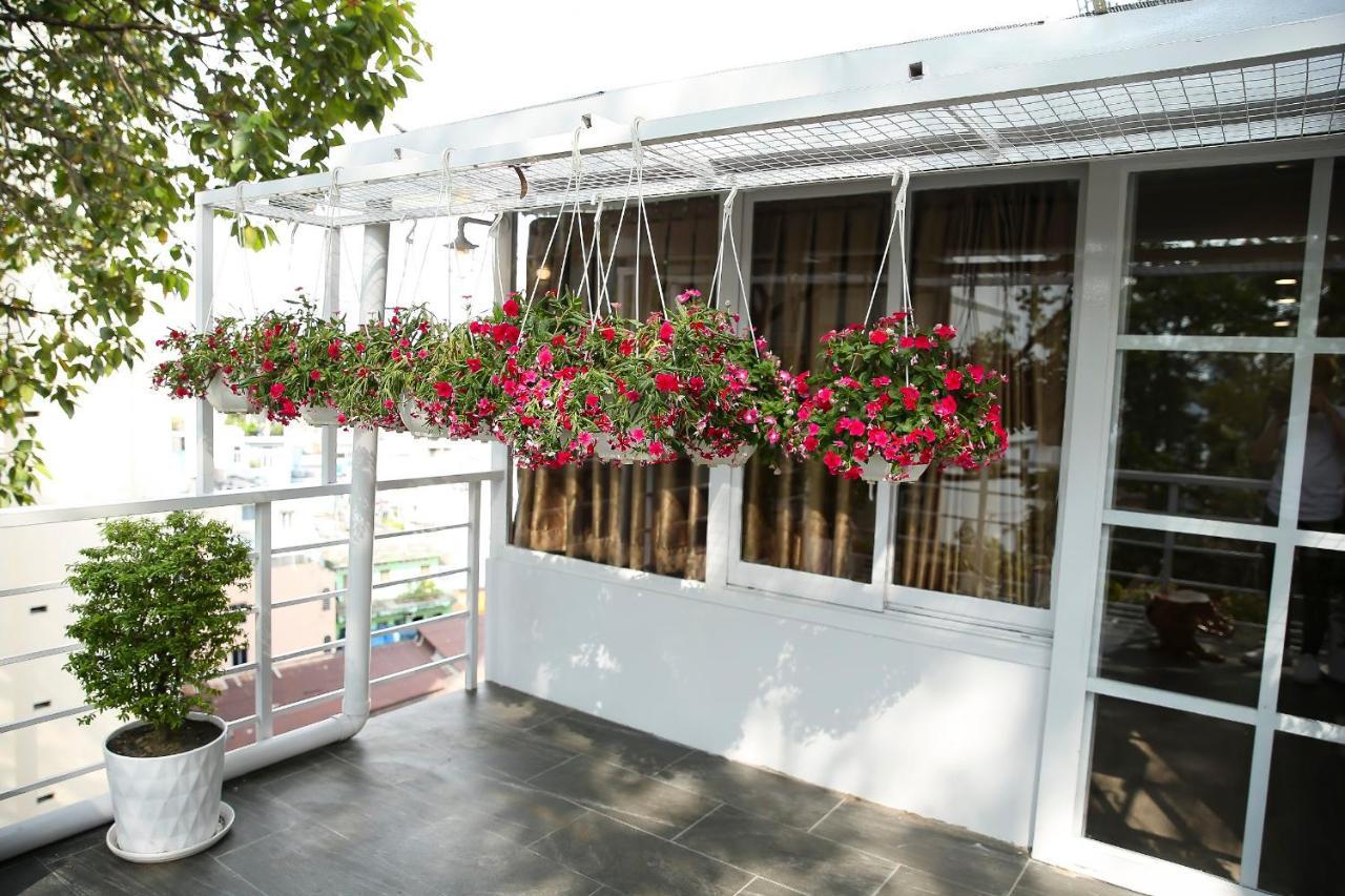 The Umi Hotel Ho Chi Minh City Exterior photo
