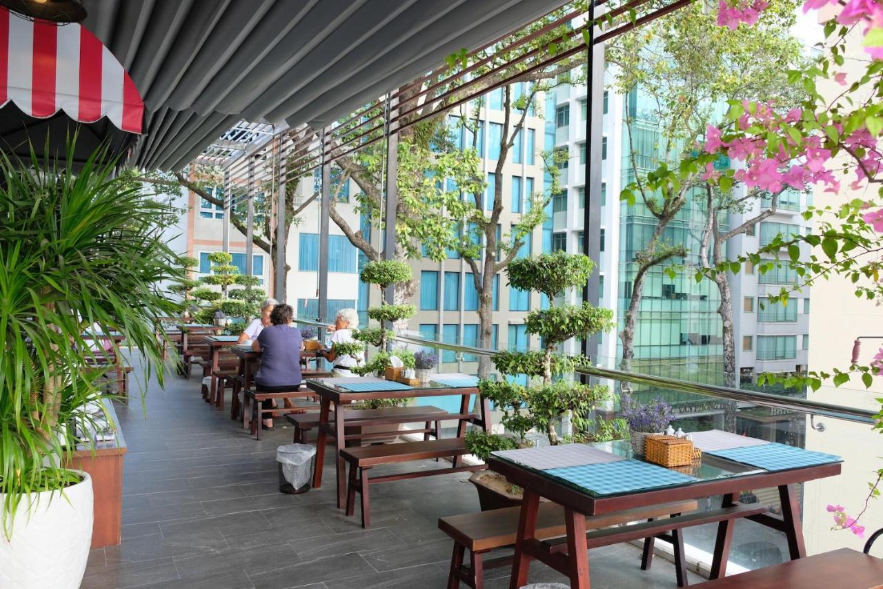 The Umi Hotel Ho Chi Minh City Exterior photo