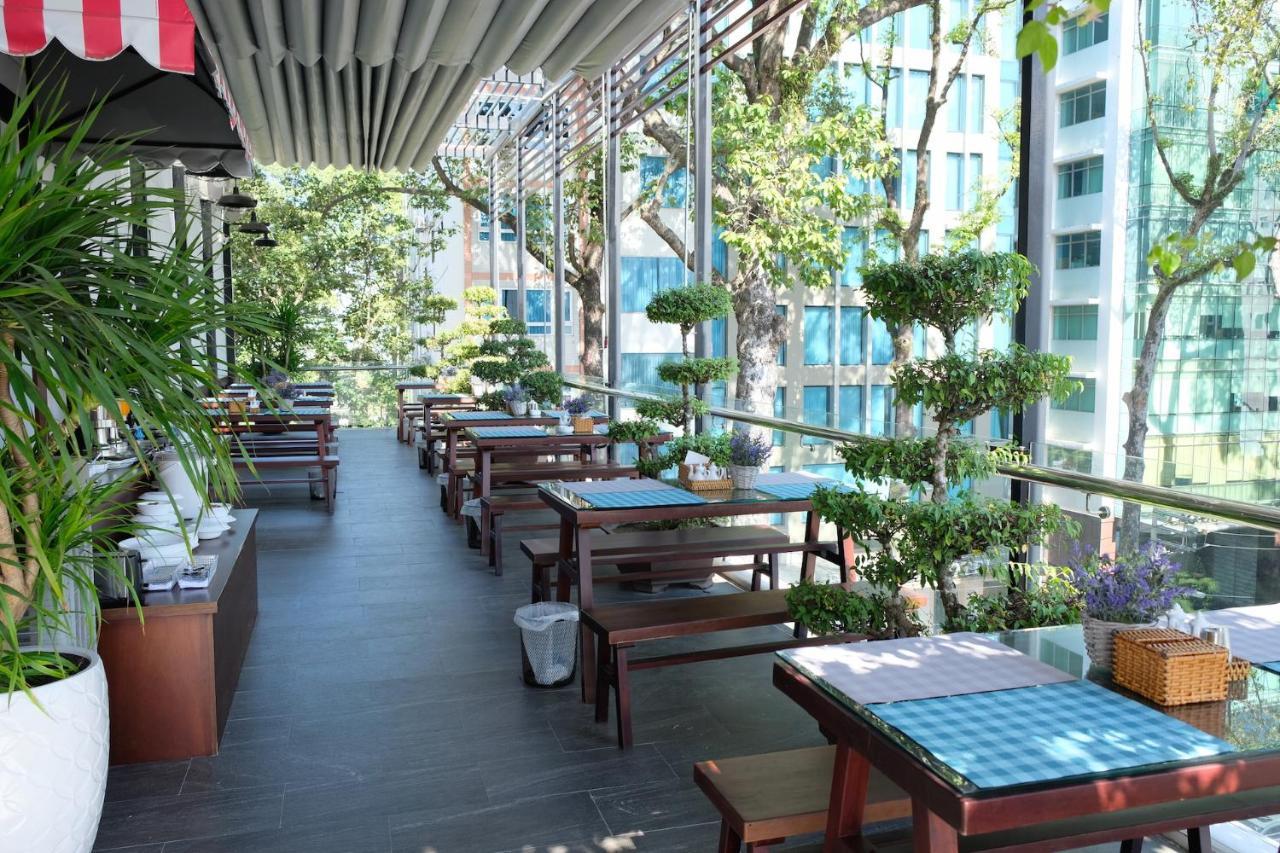 The Umi Hotel Ho Chi Minh City Exterior photo