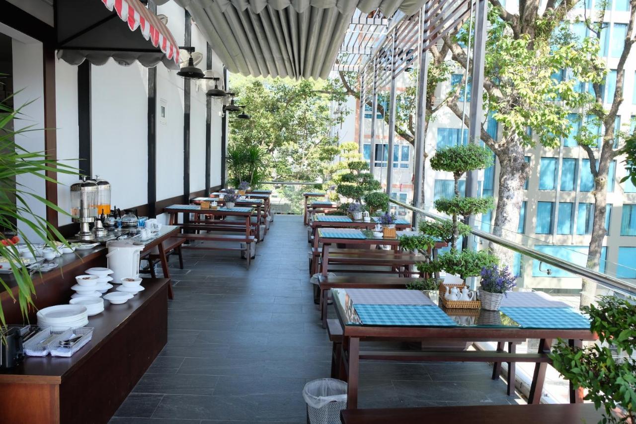 The Umi Hotel Ho Chi Minh City Exterior photo