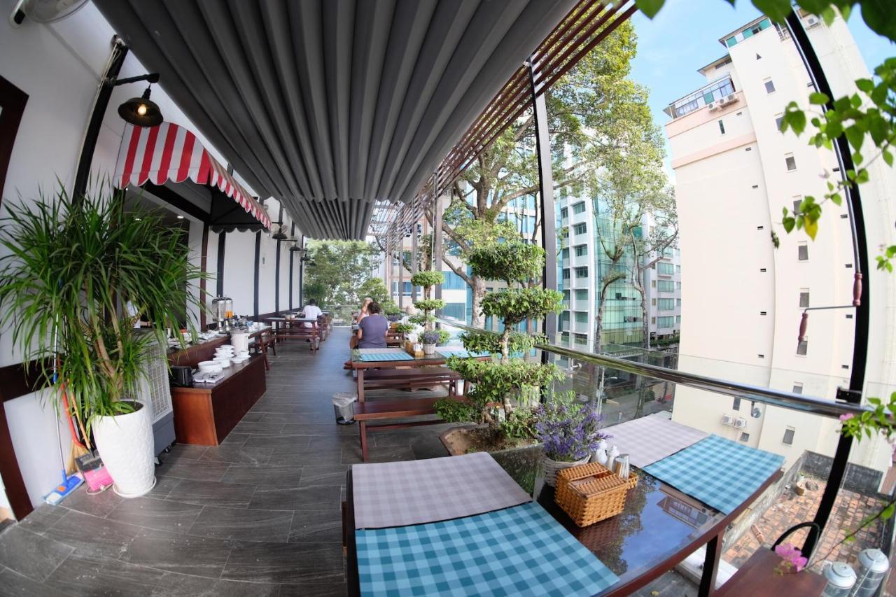 The Umi Hotel Ho Chi Minh City Exterior photo